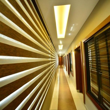 Hotel Priya Kottakkal Ngoại thất bức ảnh