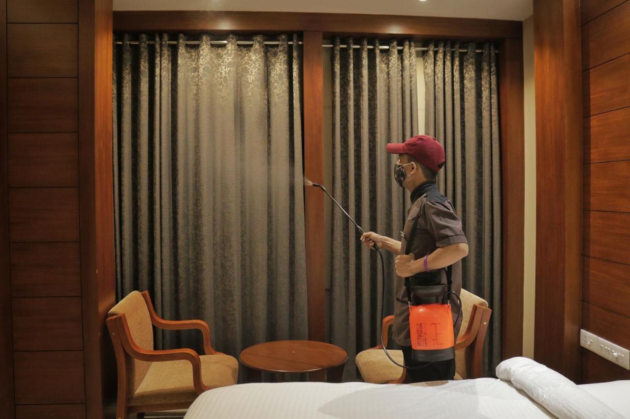 Hotel Priya Kottakkal Ngoại thất bức ảnh