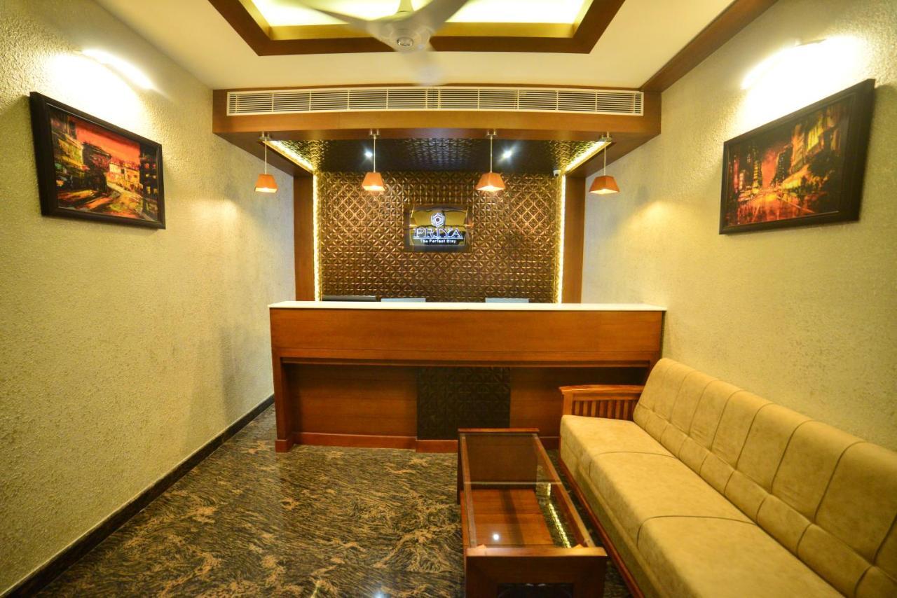Hotel Priya Kottakkal Ngoại thất bức ảnh