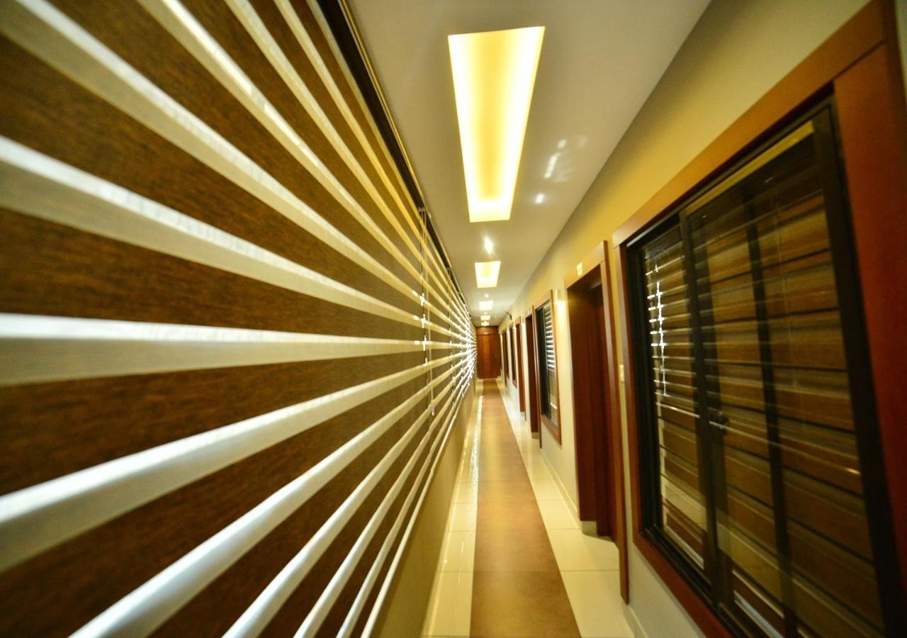 Hotel Priya Kottakkal Ngoại thất bức ảnh