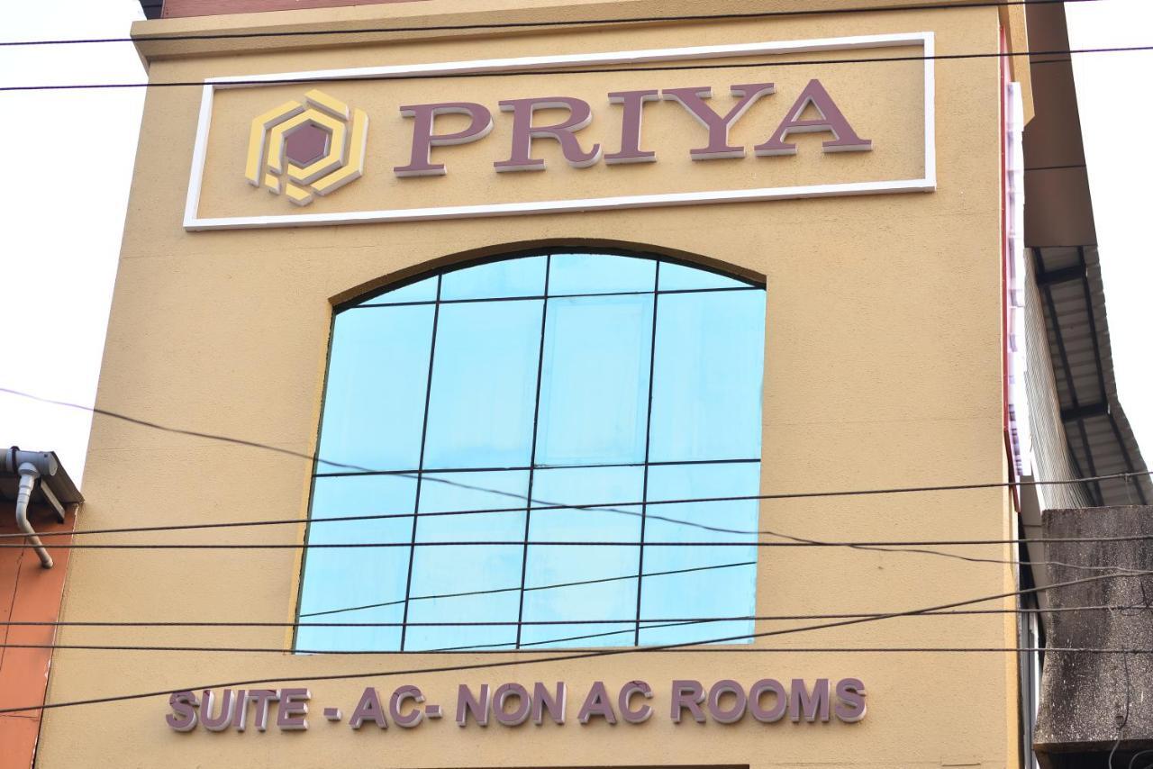 Hotel Priya Kottakkal Ngoại thất bức ảnh